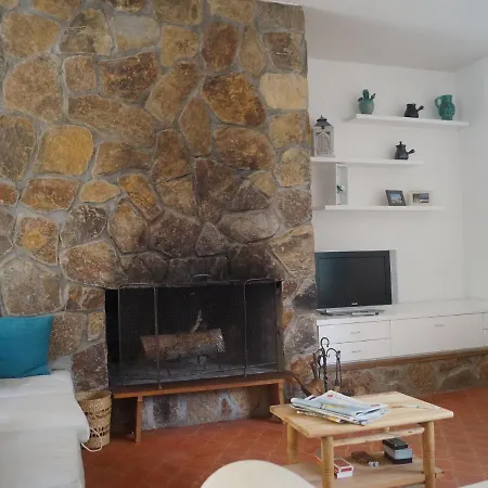 Spacious Near Sea In Sur Villa
